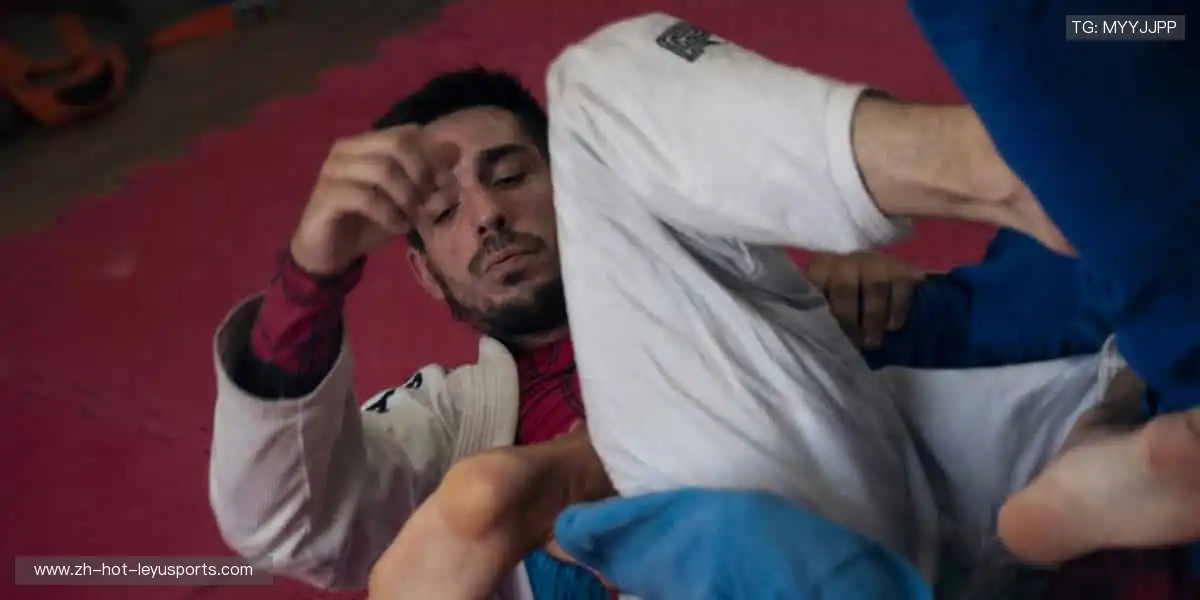 汗水与荣耀，见证奇迹！💦🌟 体育赛事，书写你的传奇！